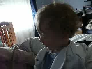 Pauline chante (13 mois et demi)