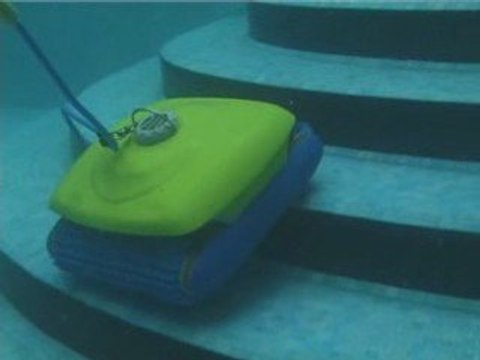 Robot nettoyeur piscine Kokido TURBOTRAK VigiPiscine