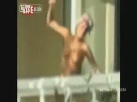 Amy Winehouse ft. Flo Rida - Low