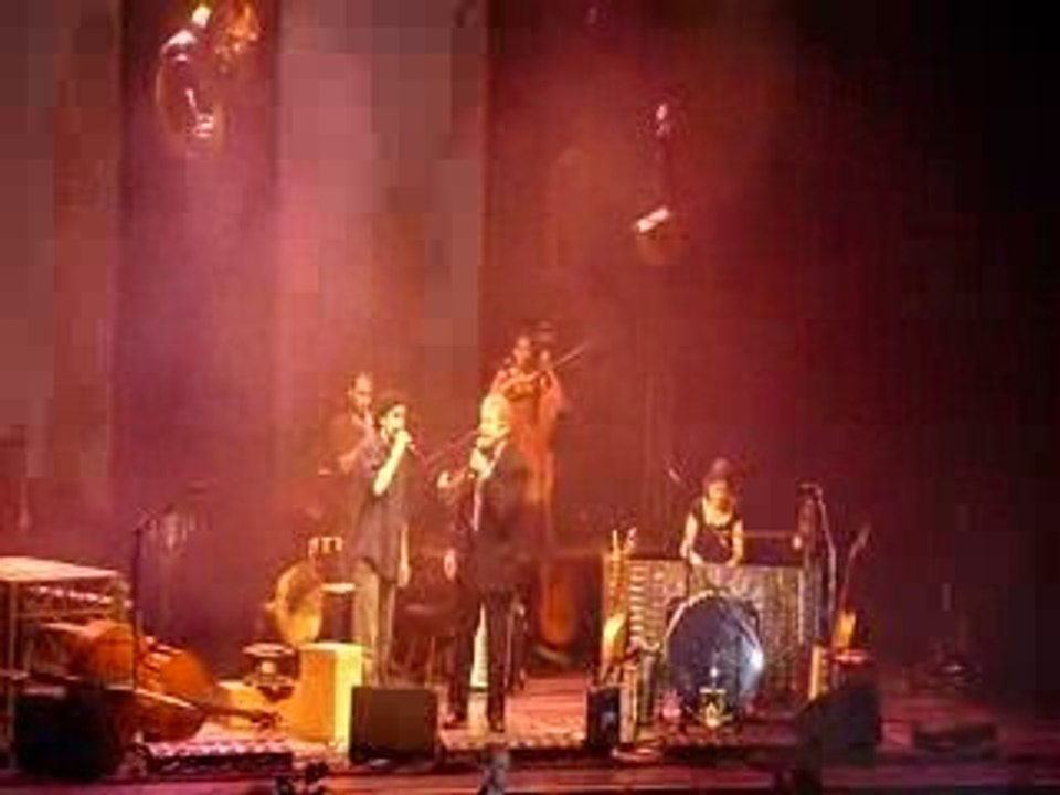 les ogres & pierre perret - zenith - lili