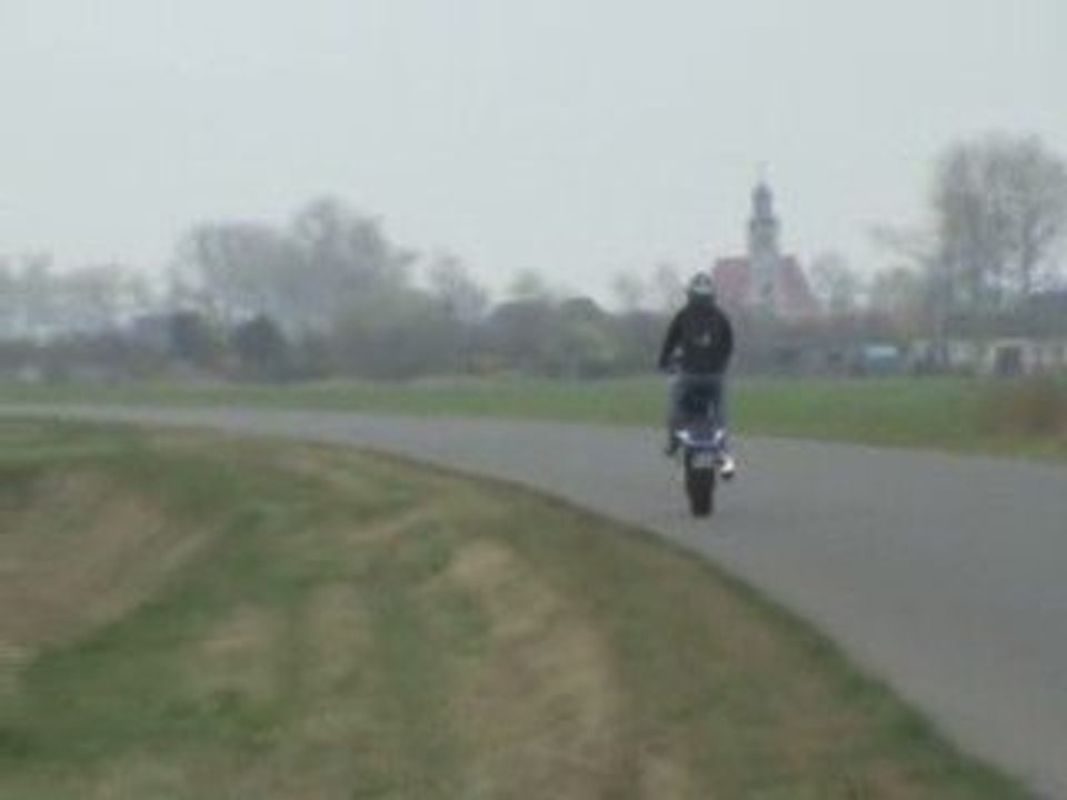 Lucień Team 4 wheelie, stoppie stunt