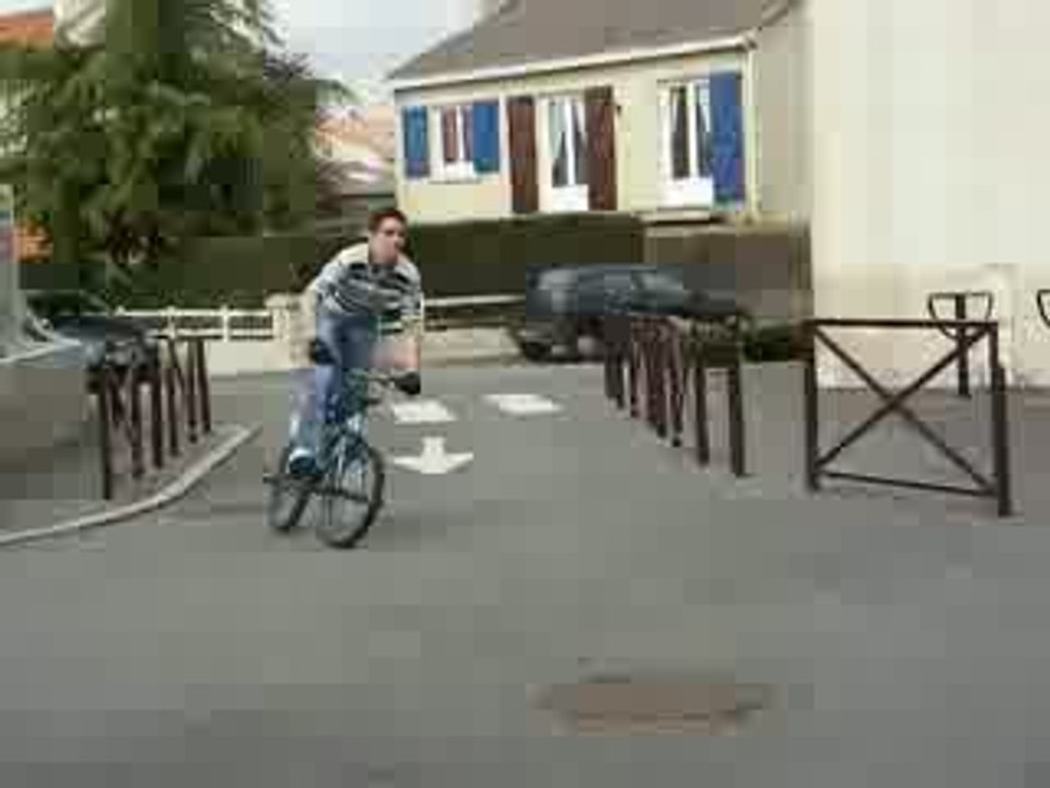 Moi en BMX