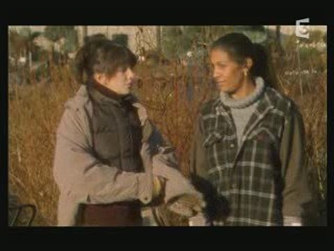 FR2 Les filles du calendrier 2002 - Clarisse TENNESSY