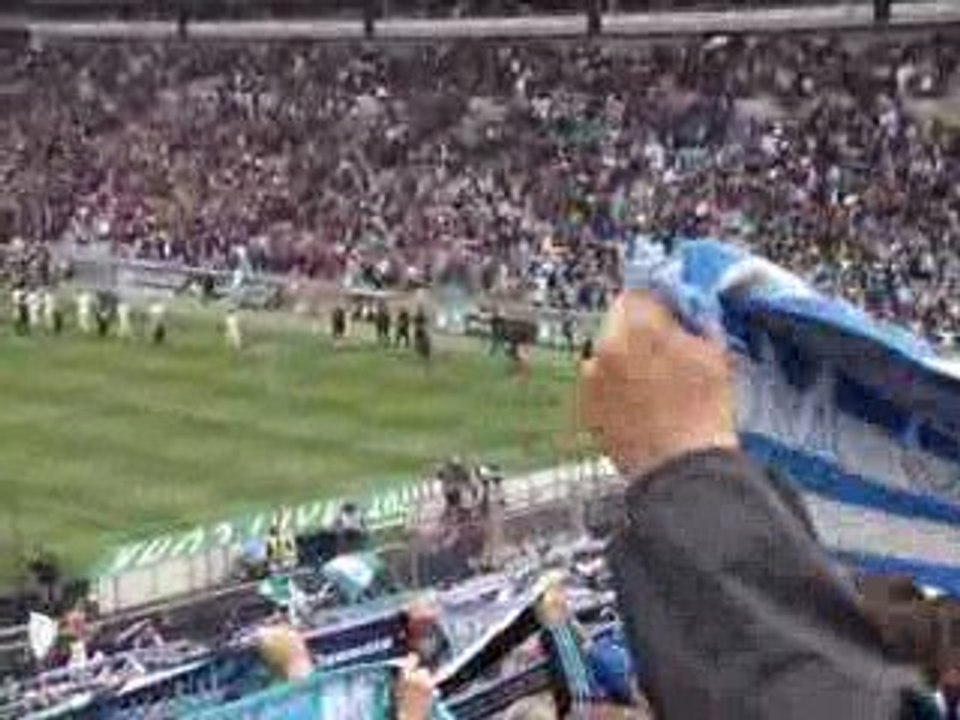Om-GF38 Entrée des joueurs