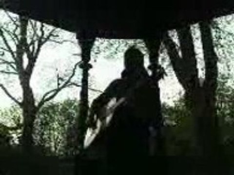 Le petit Léo chante les anarchistes de Férré