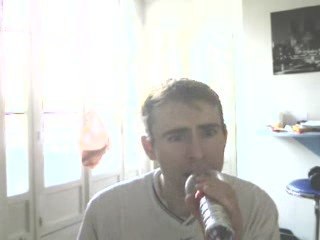 Wiwi égratigne "Only the strong survive"