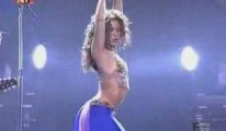 Shakira - Hips Don't Lie (Live at Plaza de Toros '06)