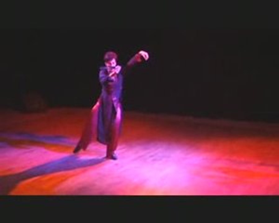 TAI CHI - EVENTAIL - LIVE - SPECTACLE - CAROLE