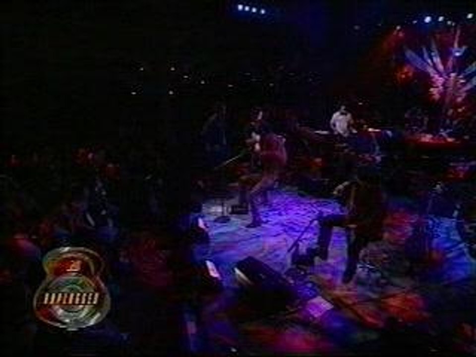 Shakira - Inevitable (Live)