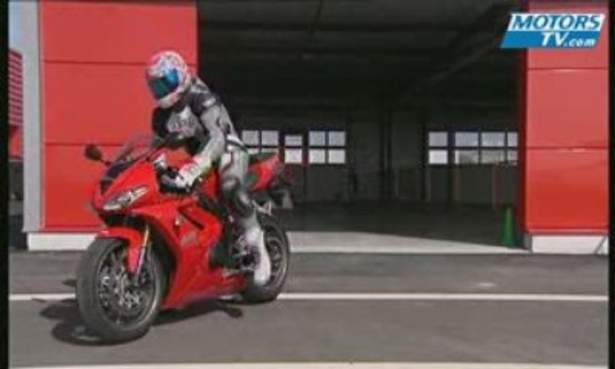 Essai_Moto_Triumph_675_Daytona_
