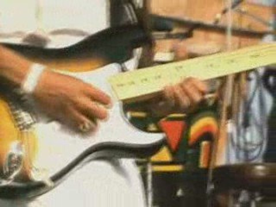 Third World - 96 Degrees In The Shade (Live At Sunsplash 83)