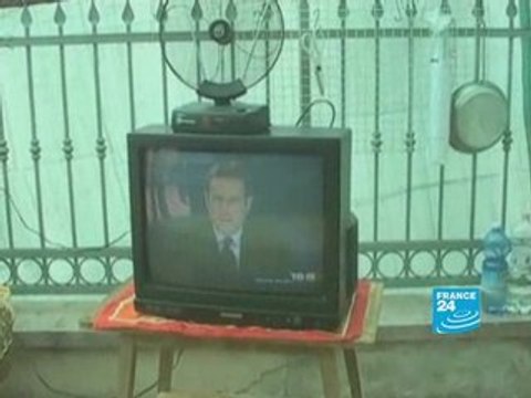 Italie - séisme: suivre les funérailles sous la tente