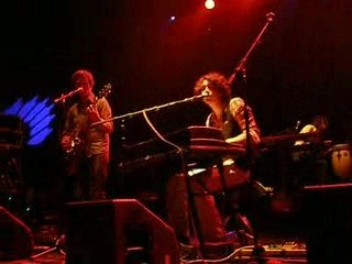 Tahiti 80 -  A love from outer Space (live)