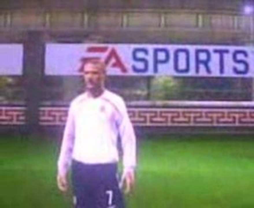 Coup franc  enroulé  (banana curl) Beckham Fifa 09