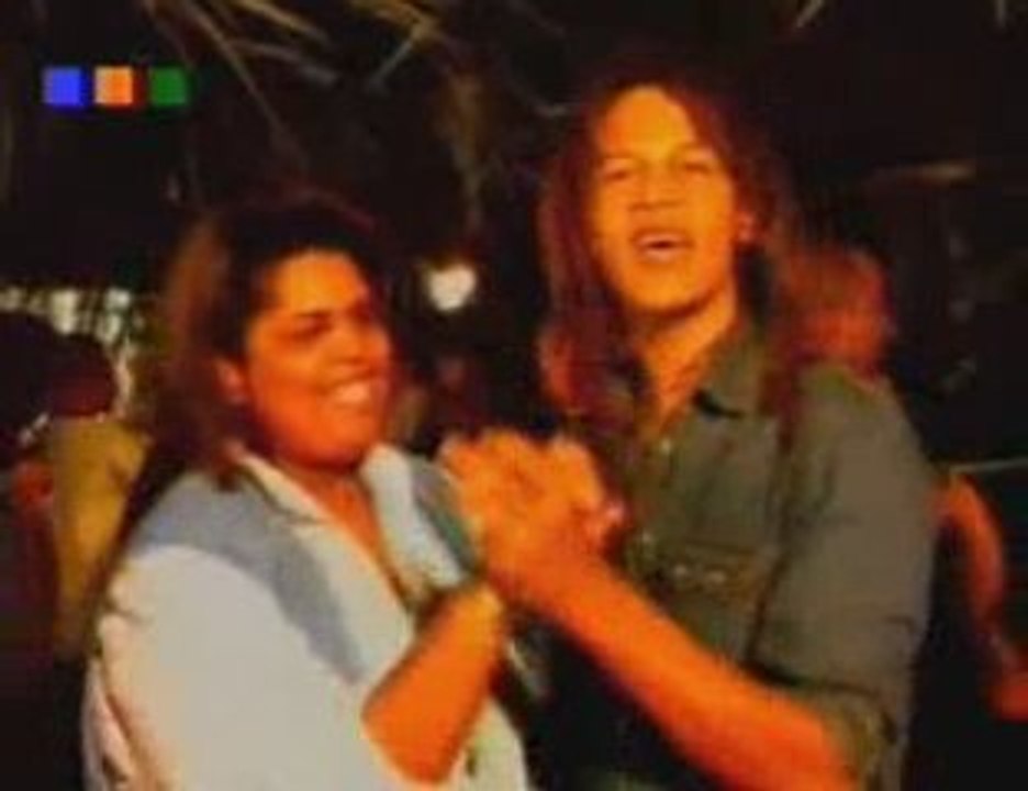 Baster - Alon dansé - Alain Joron La Reunion