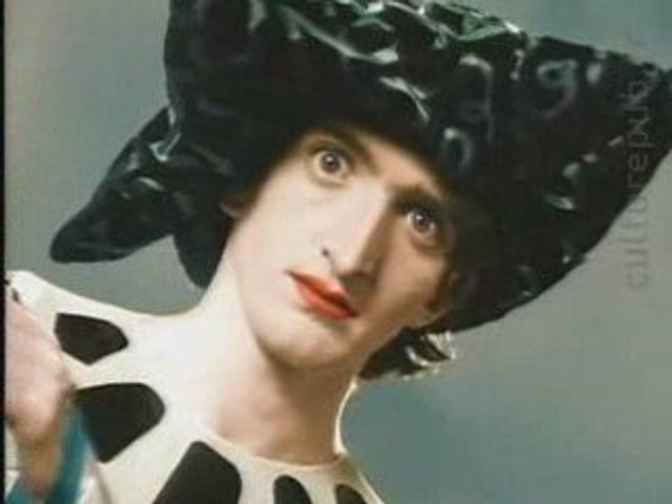 Publicité Parfum Deci Dela Nina ricci