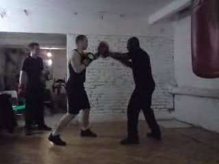 leçon et assault boxe anglaise