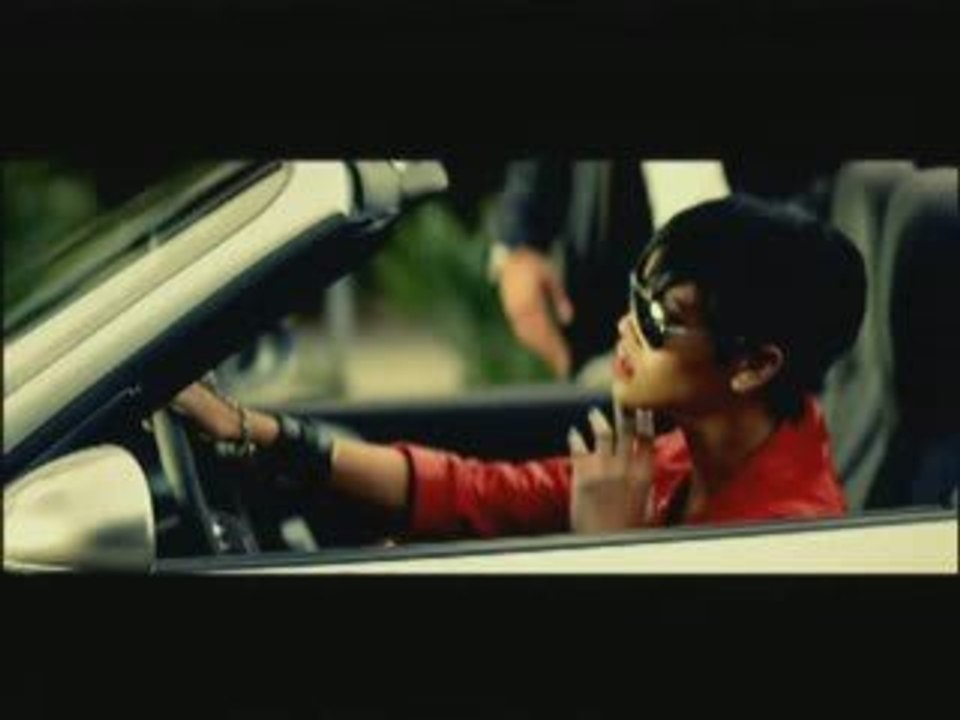 Rihanna - Take A Bow