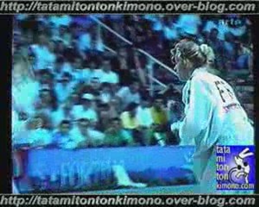 R yoko TANI  "TAMURA"