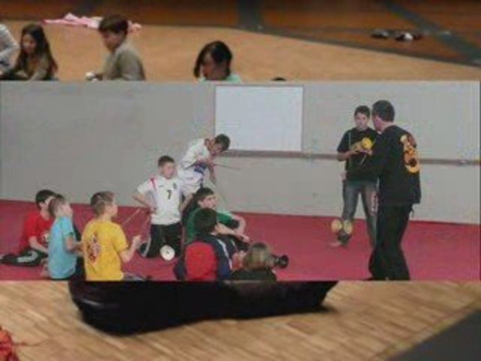 Tapaj - Ecole de cirque itinérante : ateliers d'initiation