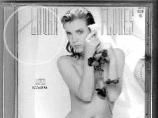 Bailando-Laura Flores