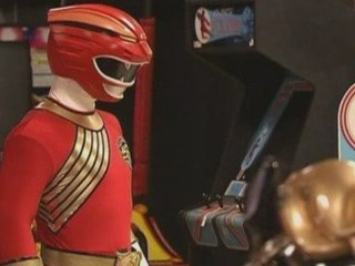 Lohan pokes fun at herself in dating vid