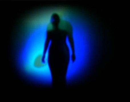 Performance en hommage à Yves Klein