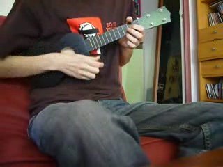 Cookie Dingler - Femme Libérée au ukulele