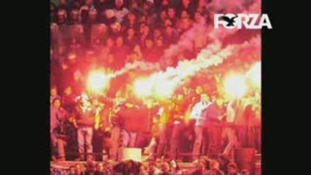 Çarşı - Sen Benim Her Gece Efkarım | Yeni Beste (Beşiktaş)