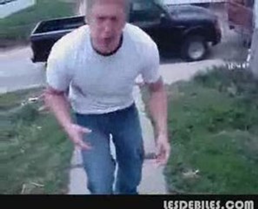 Se faire gifler avec un tampon