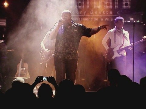 Oxmo Puccino – L’arme de paix / En tournée