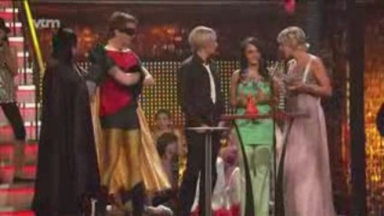 Milk Inc-Best Music @ Telenet Kids Awards '09