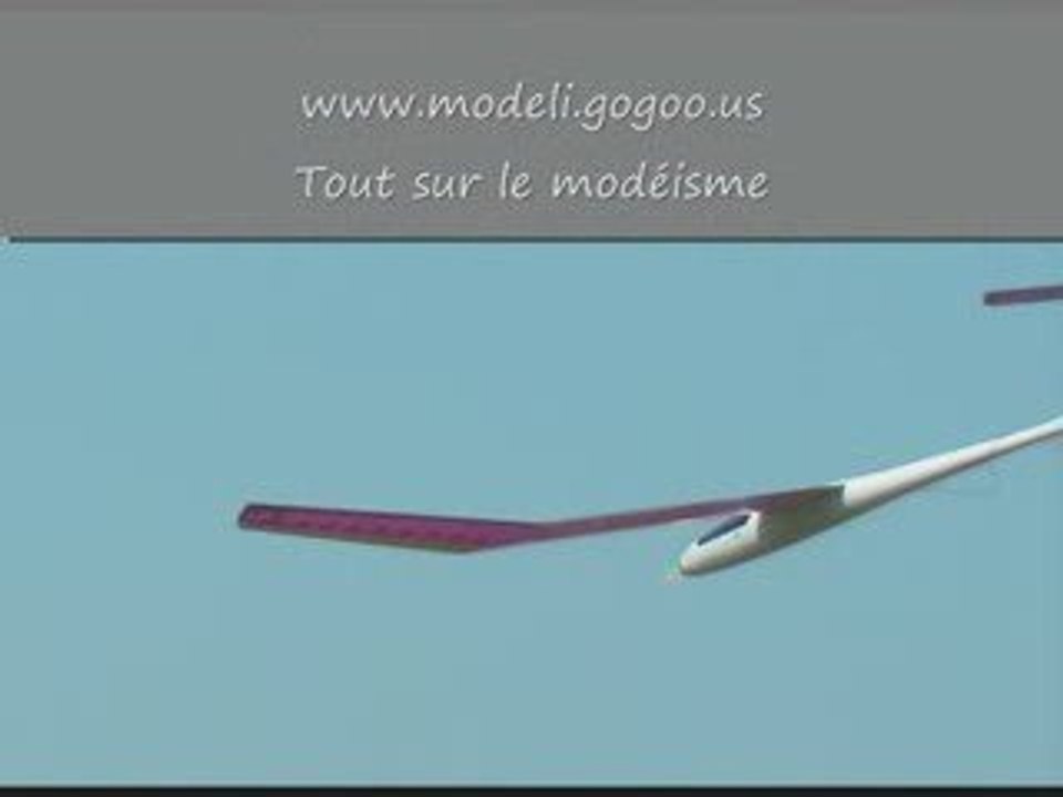 Vol avec un motoplaneur 2-axes