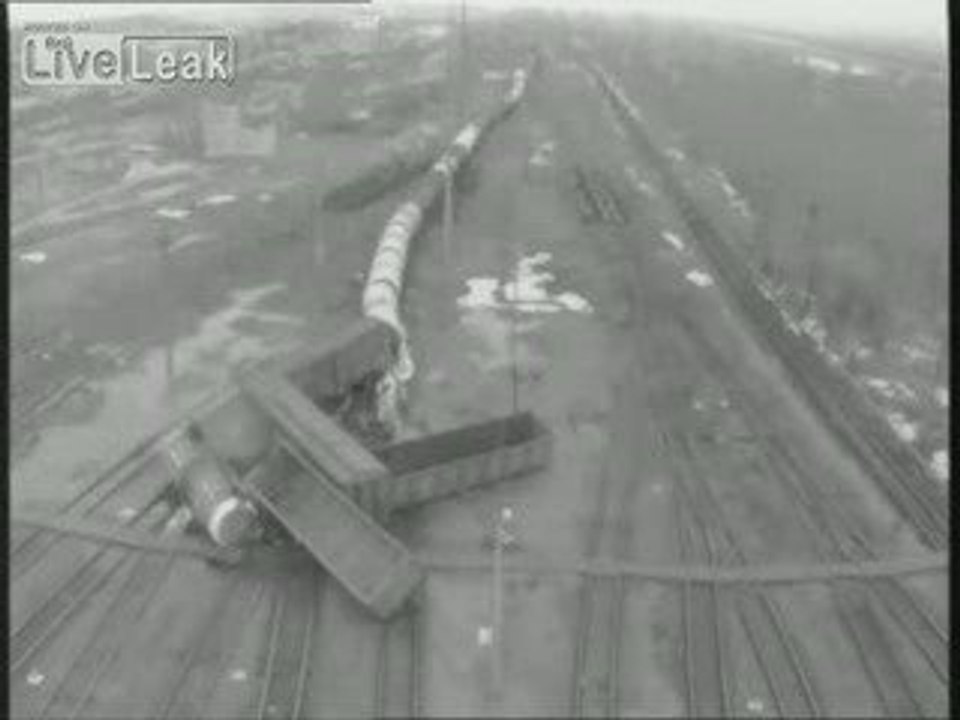 Ripreso scontro tra treni