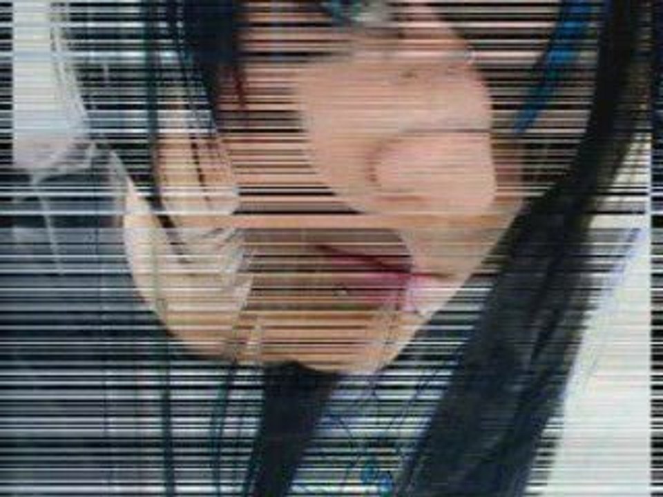 Emo;