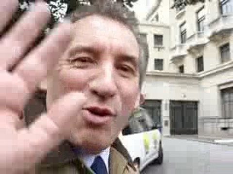François Bayrou : Bonjour à la Charente-Maritime !