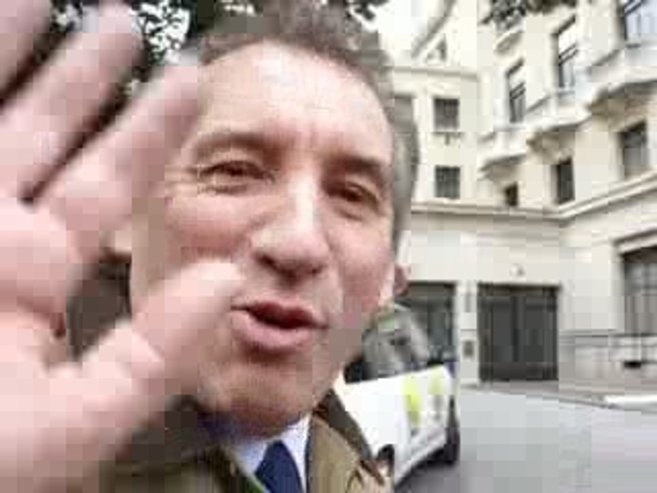 François Bayrou : "Bonjour à la Charente-Maritime !"