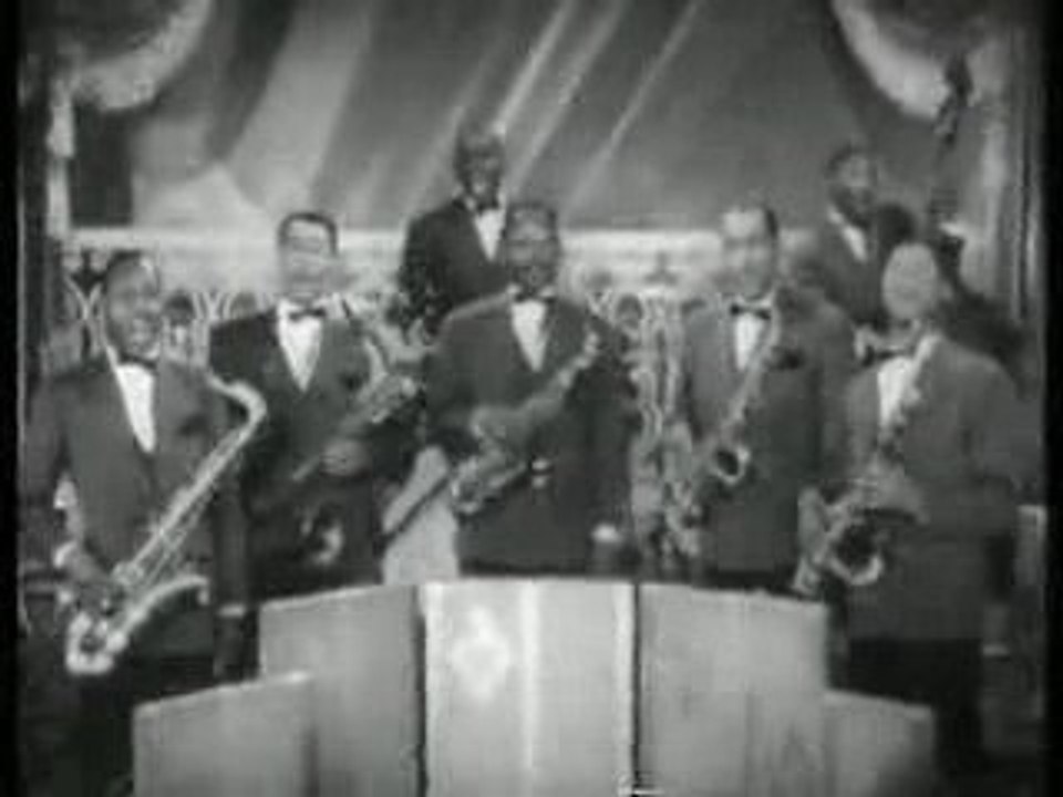 Cab Calloway - Minnie The Moocher (1942)