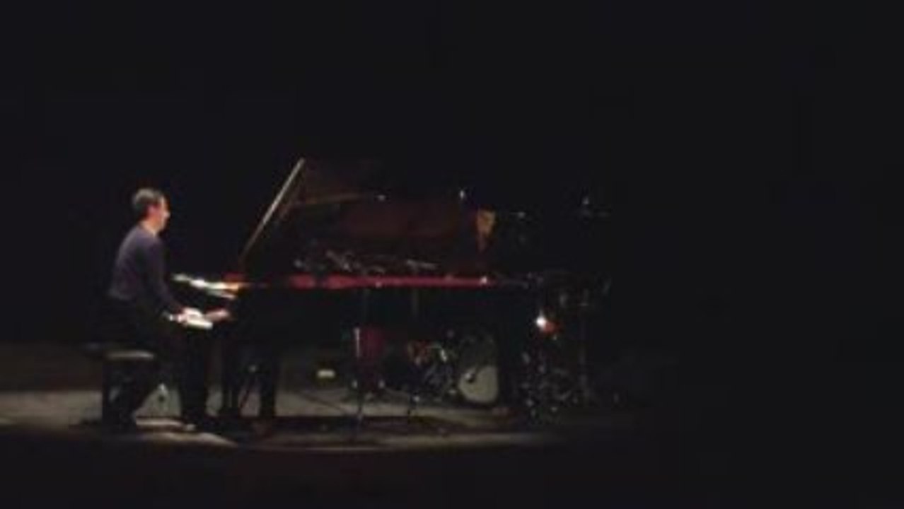 SEBASTIEN CICOLELLA PIANO SOLO LIVE 2009 PART 3