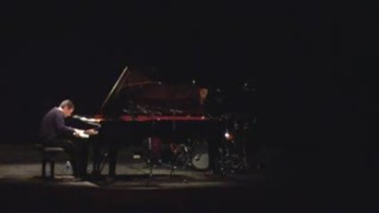 SEBASTIEN CICOLELLA PIANO SOLO LIVE 2009 PART 5