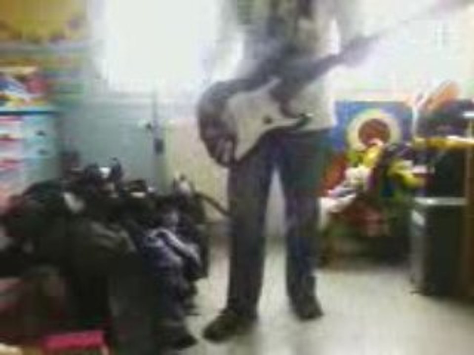 délire sur guerilla poubelle (playback)