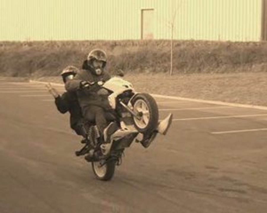 Stunt 02