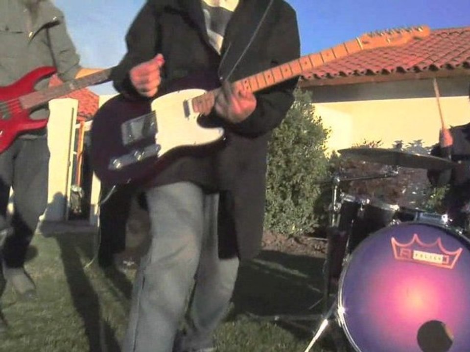 POLTER - Antigua (versión CLEAN)