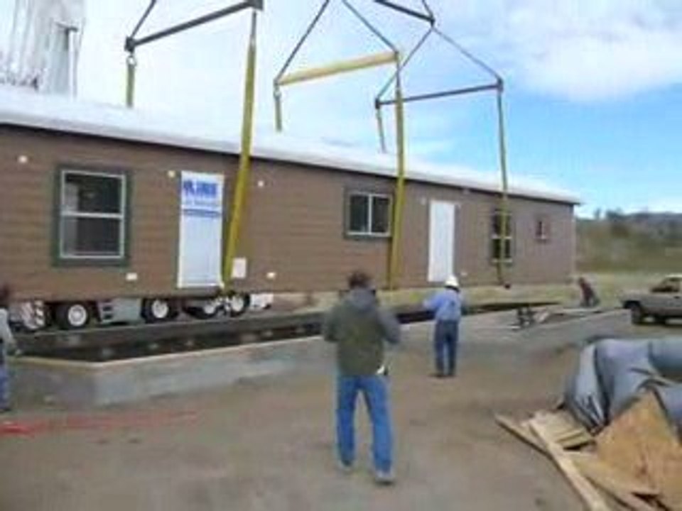 www.ModularHomesCa.org     Modular Home Setting