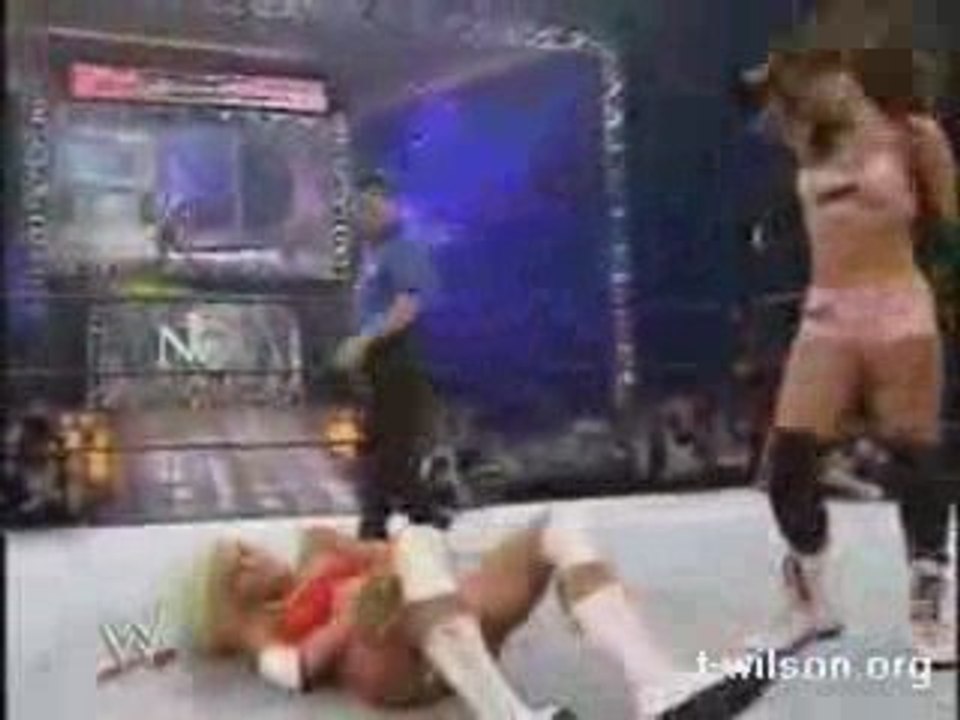 Torrie vs Dawn Marie