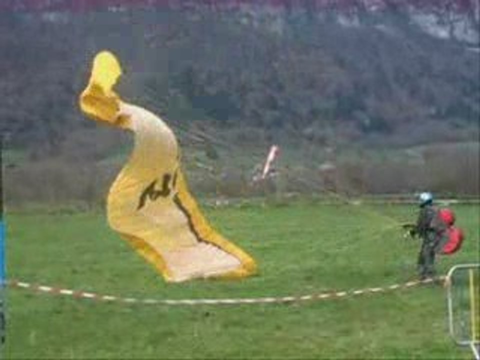 PARAPENTE EXPO A DOUSSARD