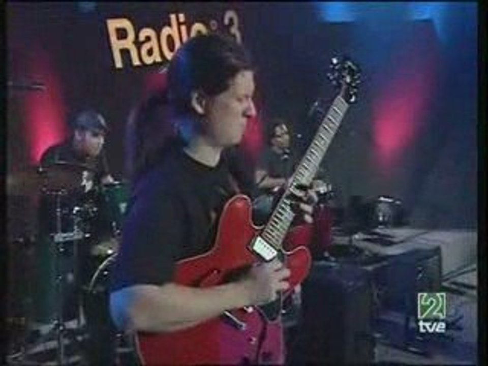 SACRI DELFINO W/APOLO BASS at TVE2