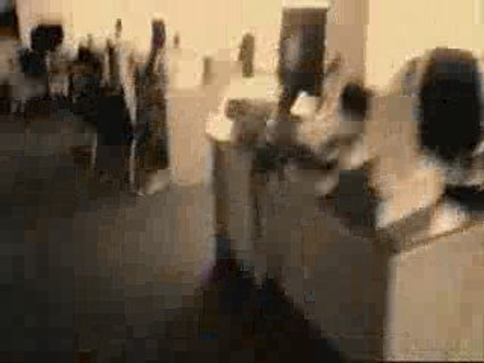 President Débil 666