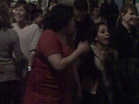 Danse de ouf en plein air rue Ste Catherine