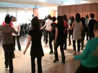 Runaround Sue - Line Dance